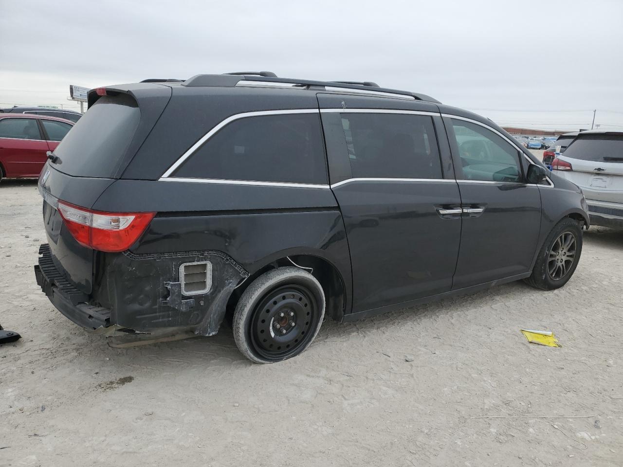 2012 Honda Odyssey - Image 3