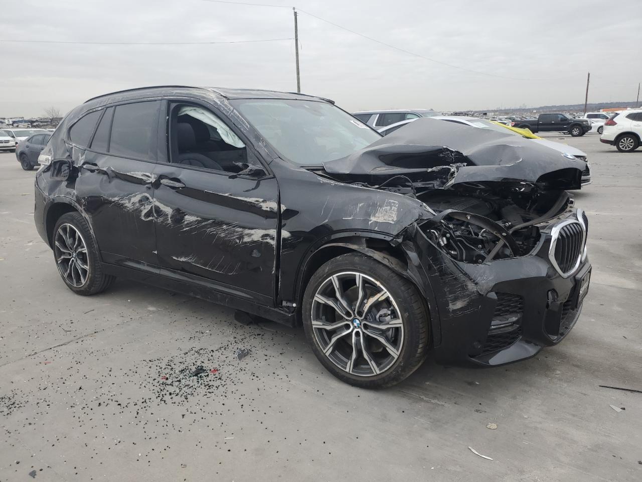 2021 BMW X1 - Image 4