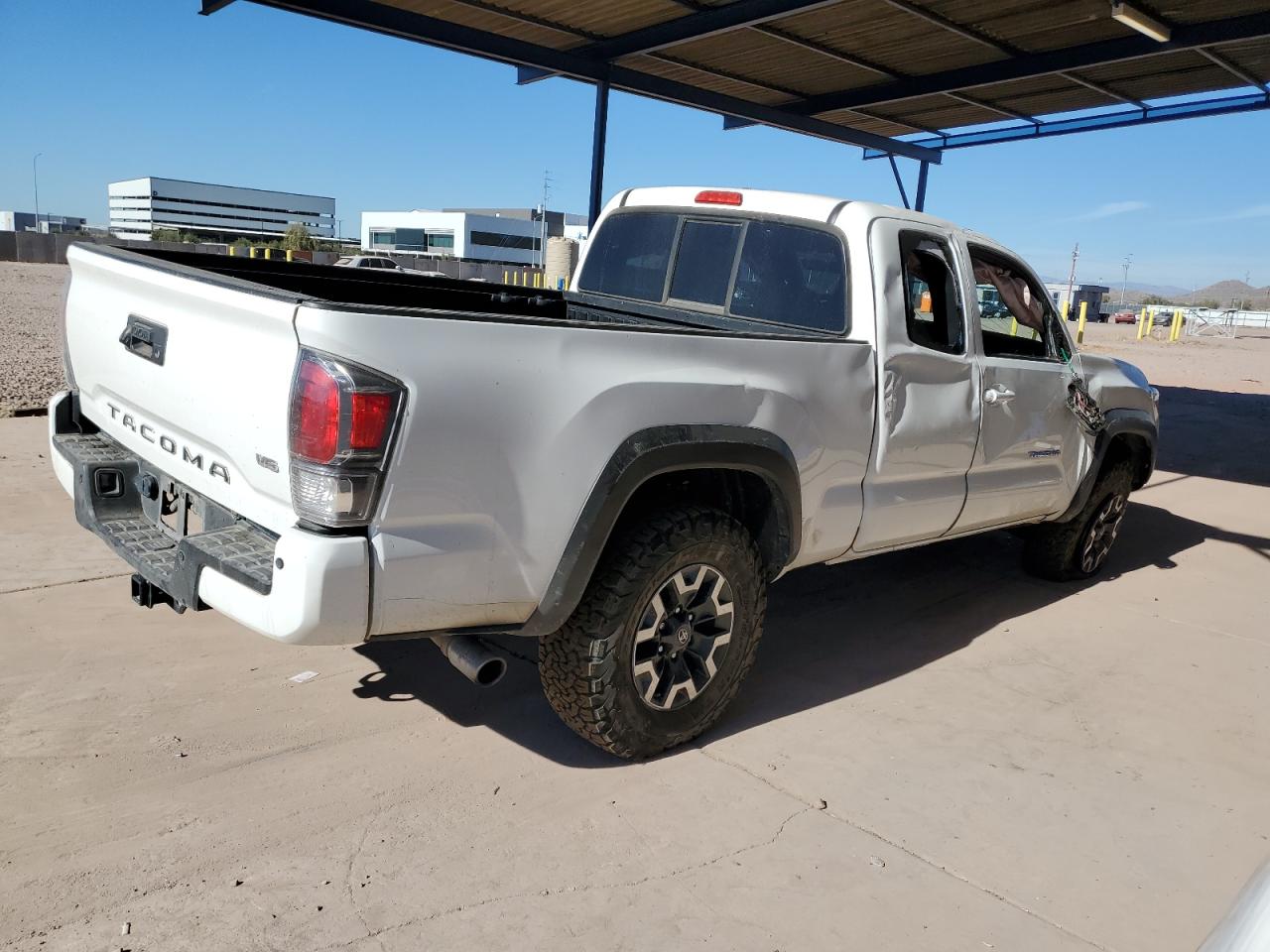 2021 Toyota Tacoma - Image 3