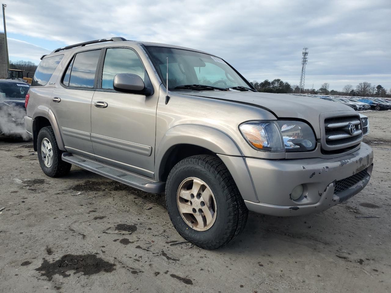 2002 Toyota Sequoia - Image 4