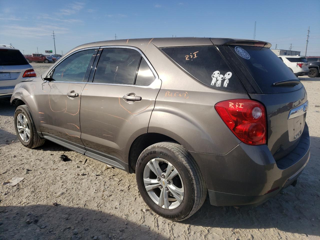 2012 Chevrolet Equinox - Image 2