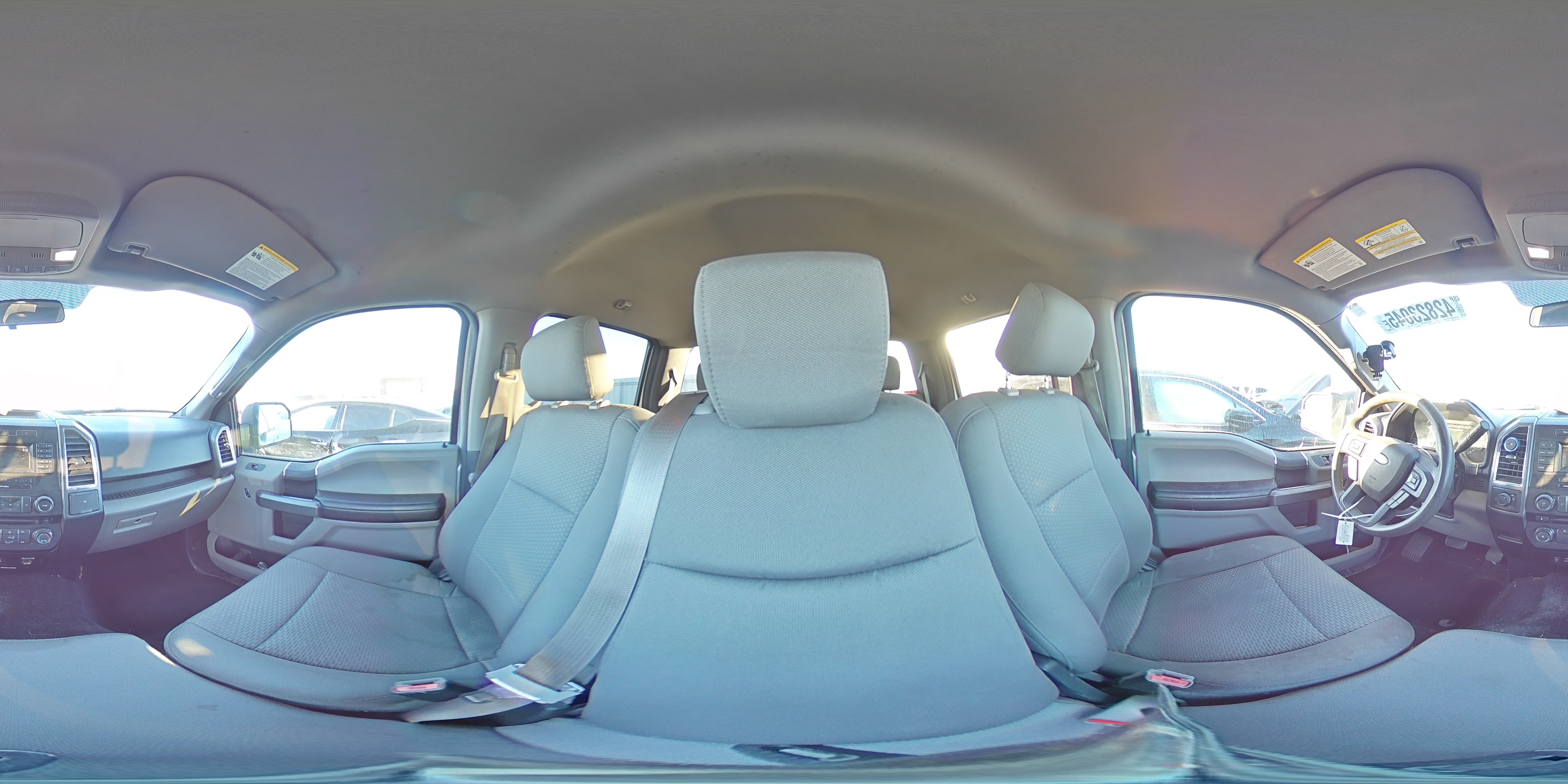 2015 Ford F-150 - Image 13