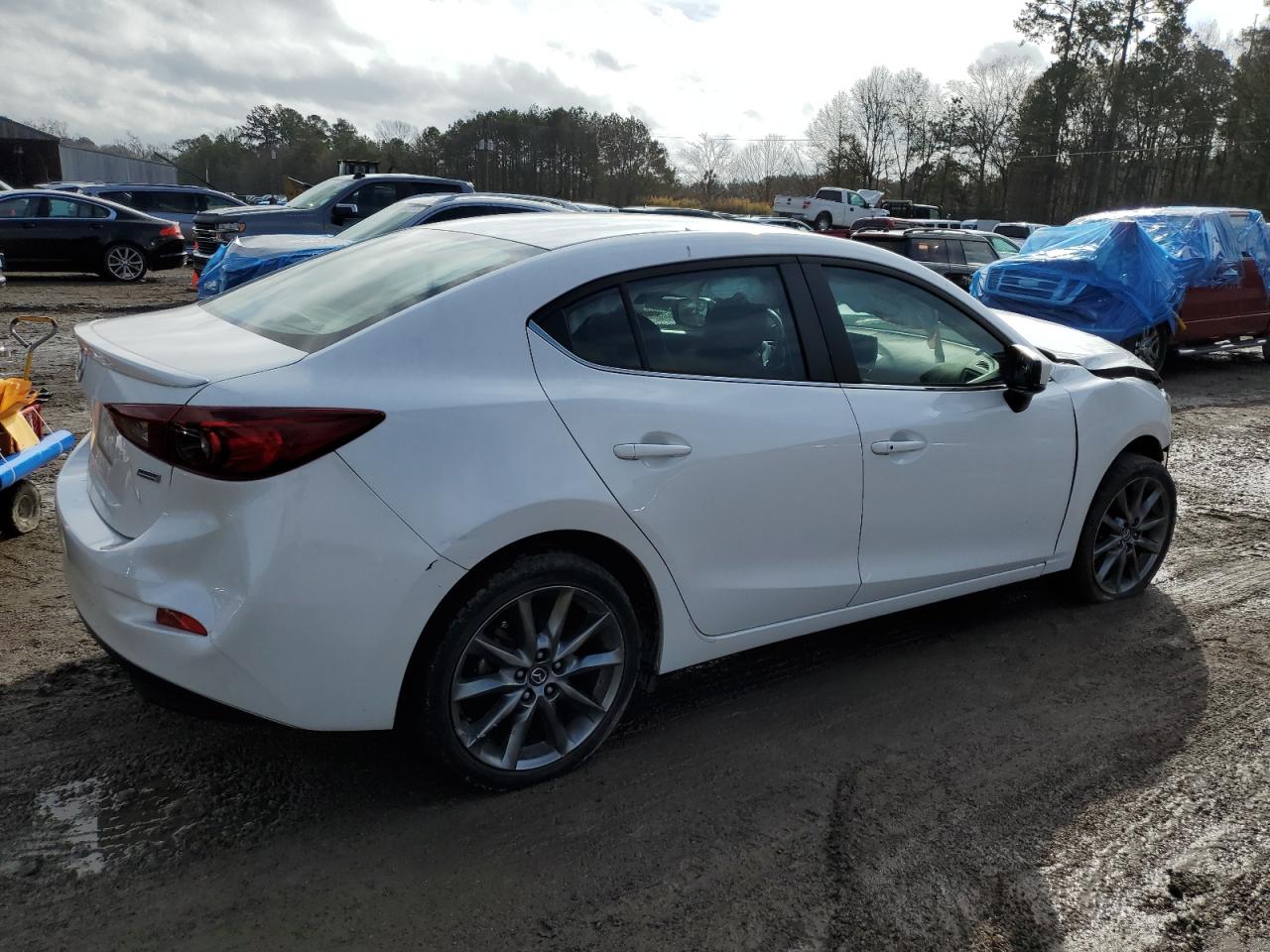 2018 Mazda 3 - Image 3