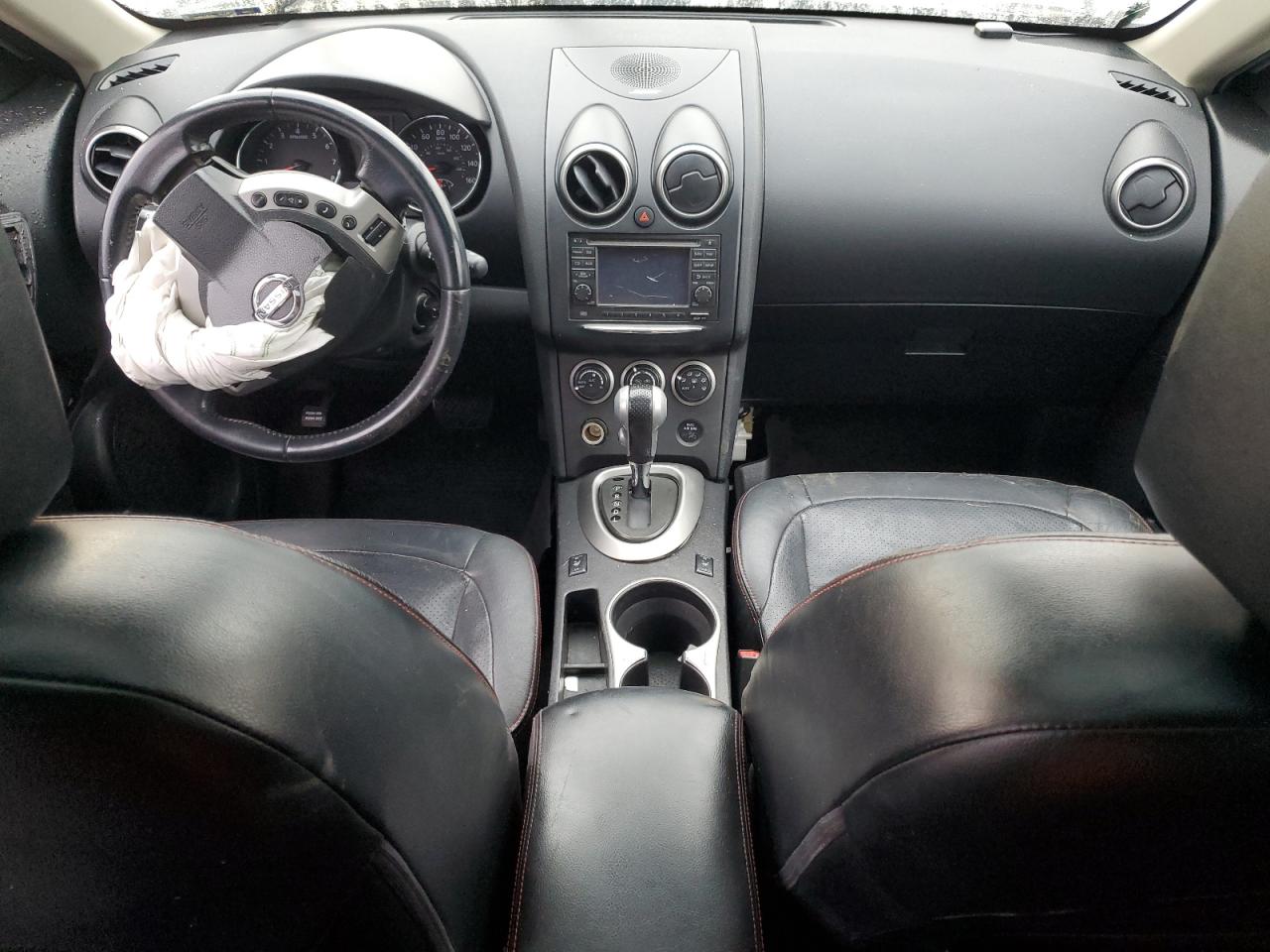 2011 Nissan Rogue - Image 8