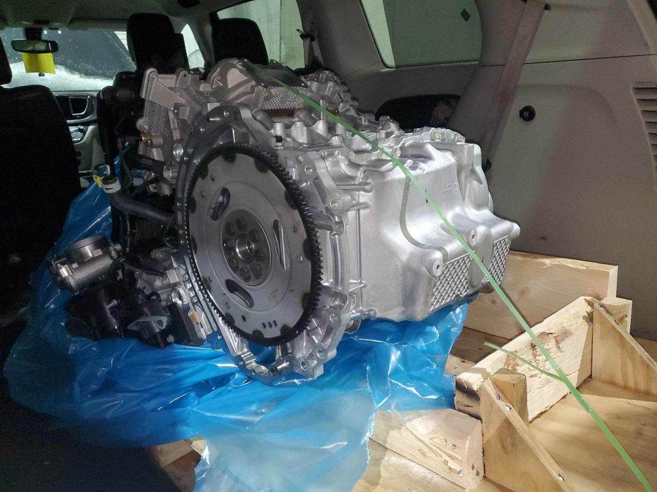 2018 Chrysler Pacifica - Image 13