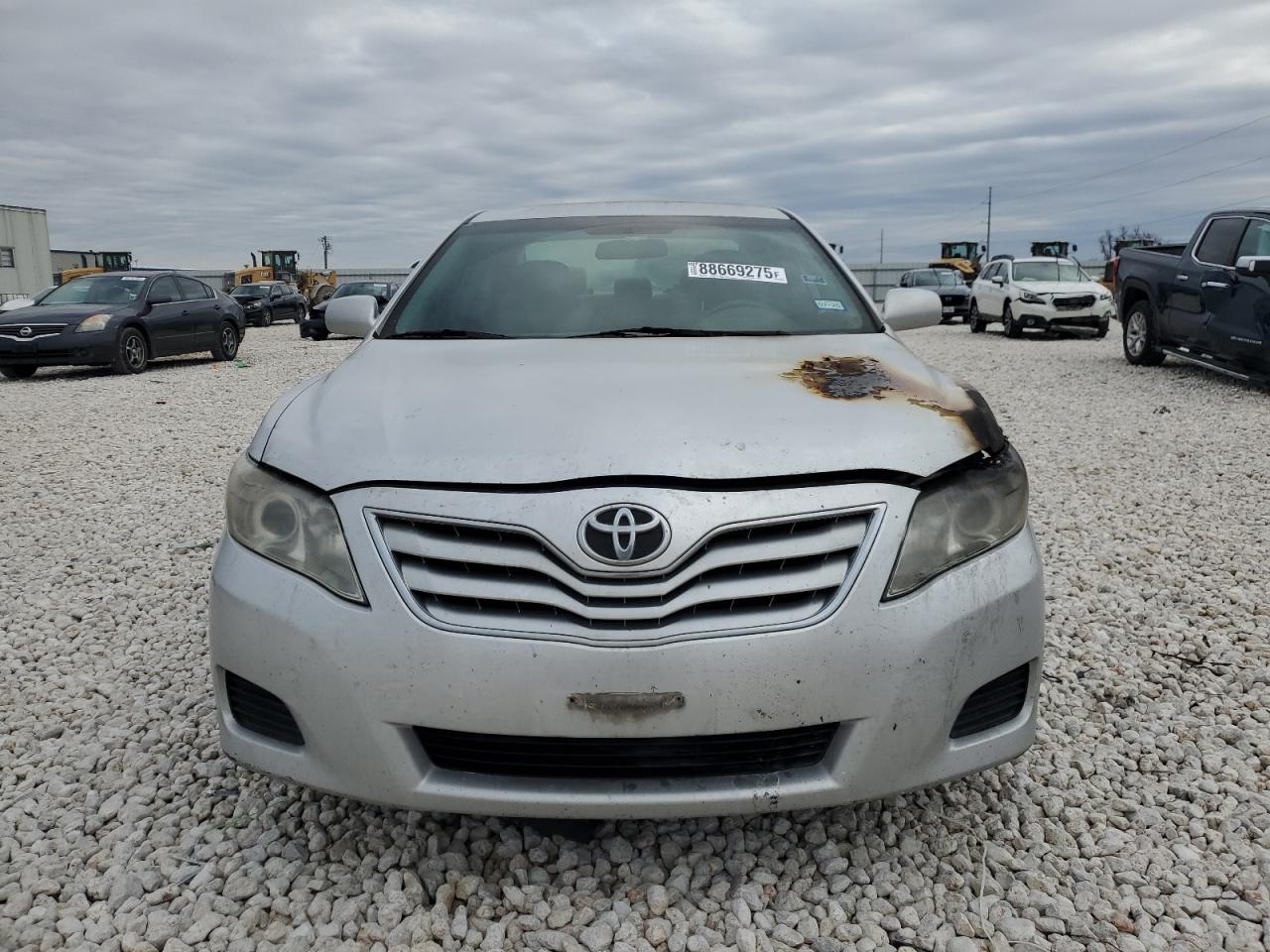 2010 Toyota Camry - Image 5
