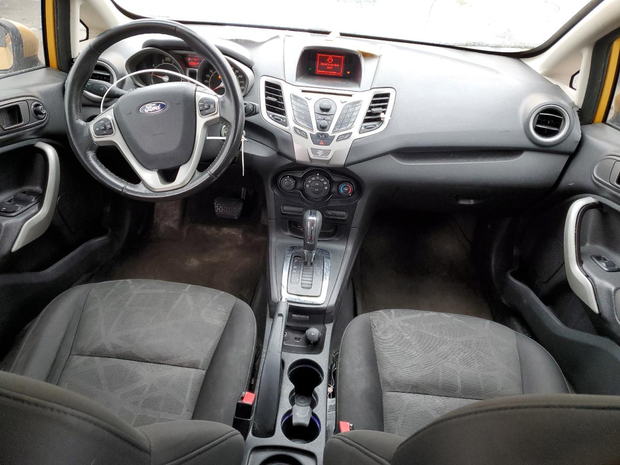 2011 Ford Fiesta - Image 8