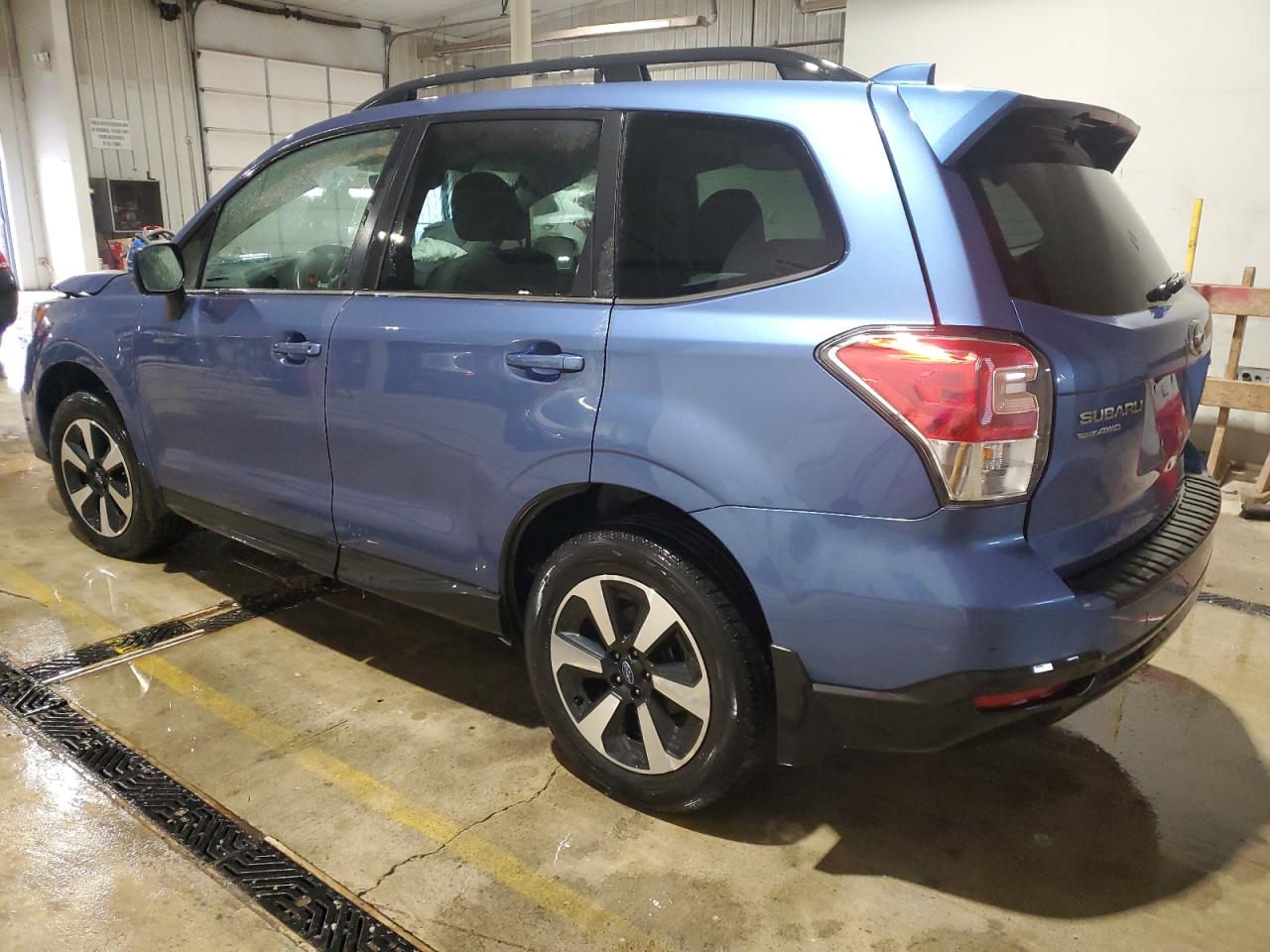 2018 Subaru Forester - Image 2