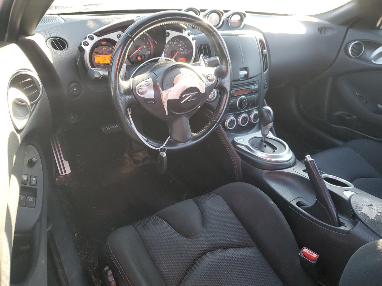 2013 Nissan 370Z - Image 8