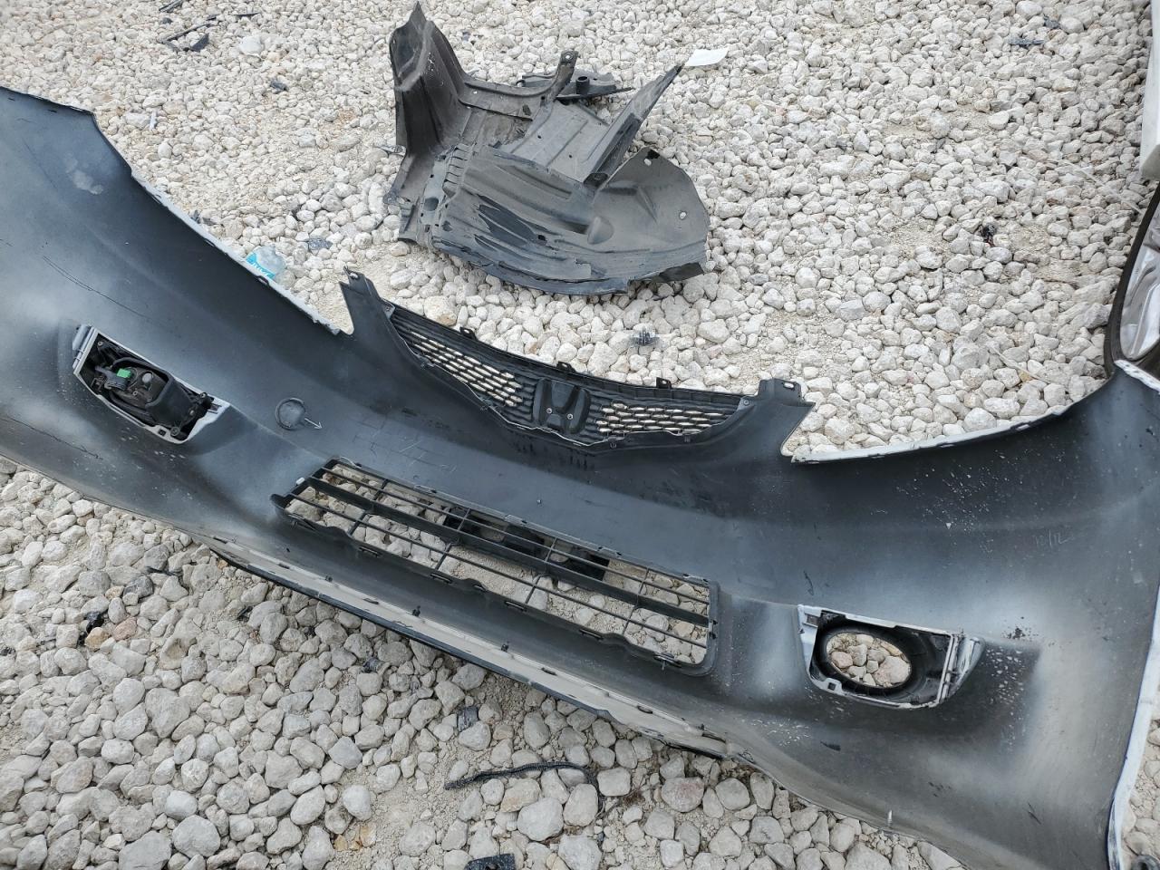2009 Honda Fit - Image 12
