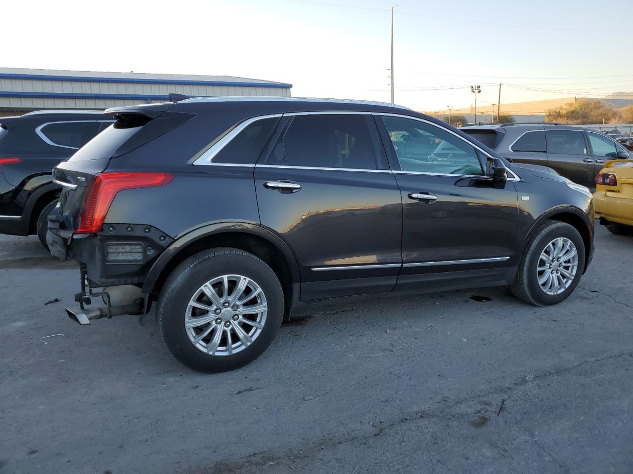 2018 Cadillac XT5 - Image 3