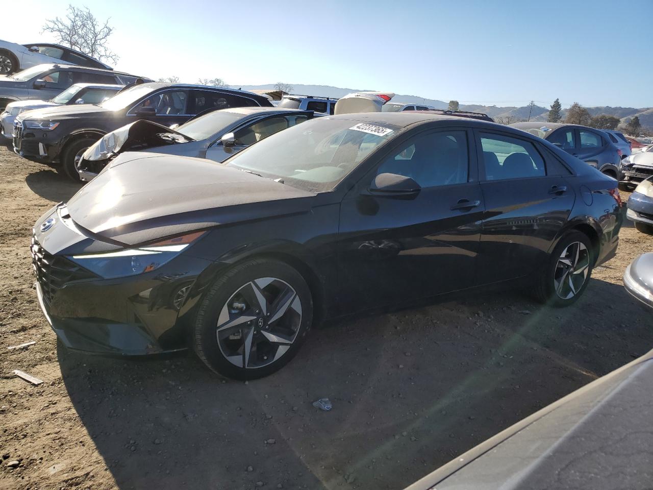 2023 Hyundai Elantra - Image 1
