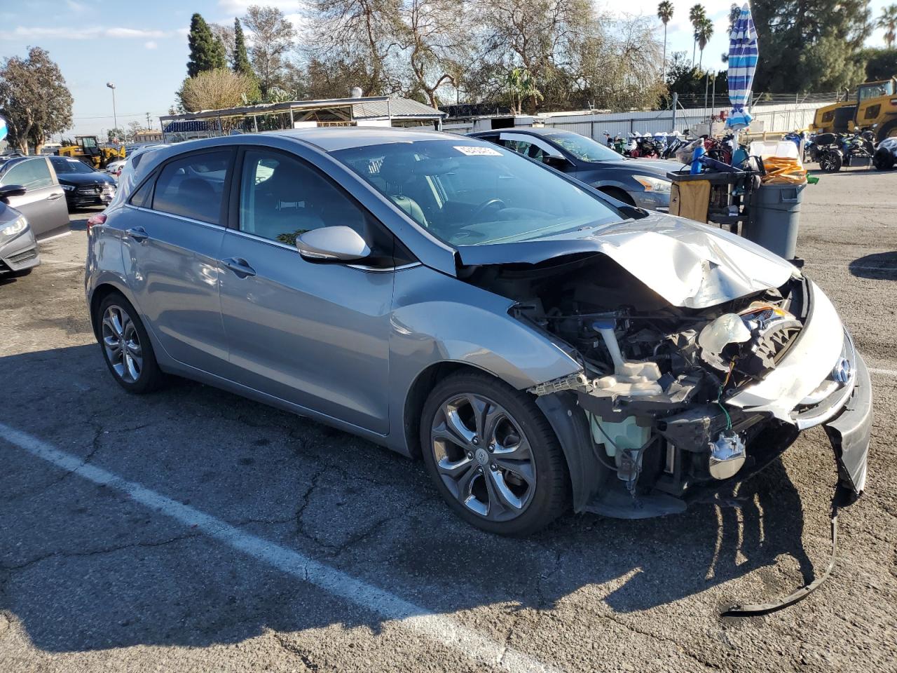 2015 Hyundai Elantra - Image 4