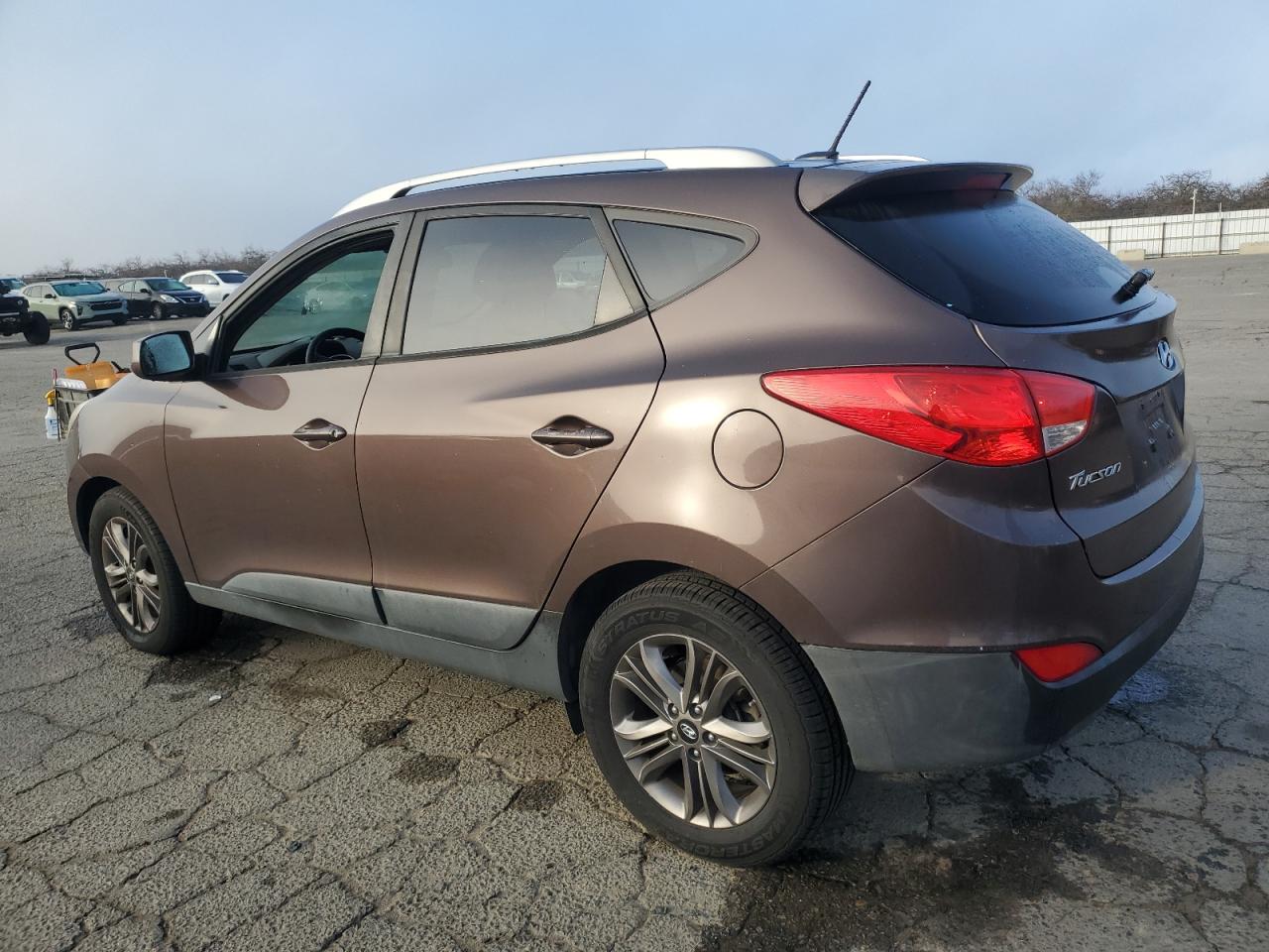 2015 Hyundai Tucson - Image 2
