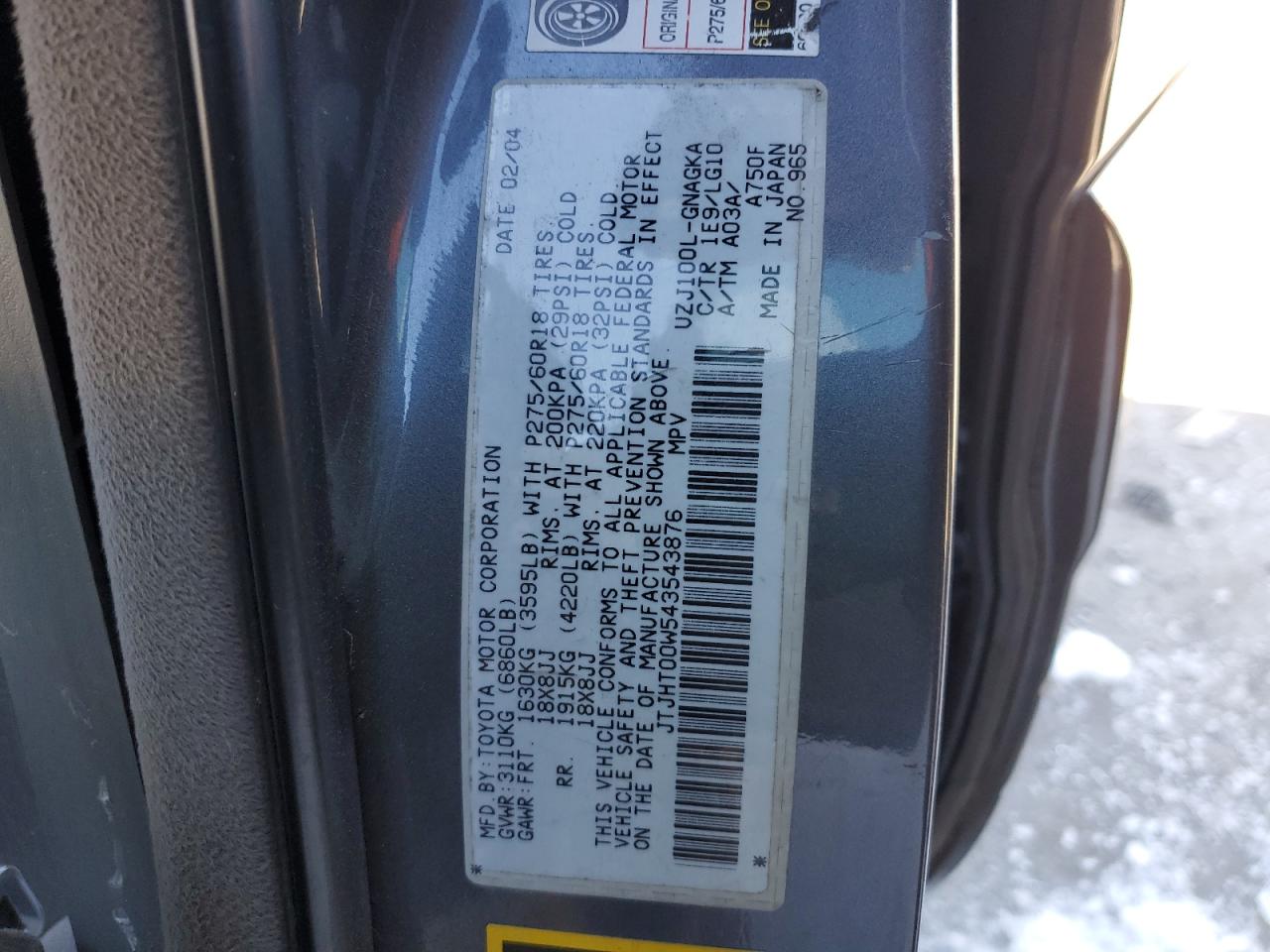 2004 Lexus LX - Image 13