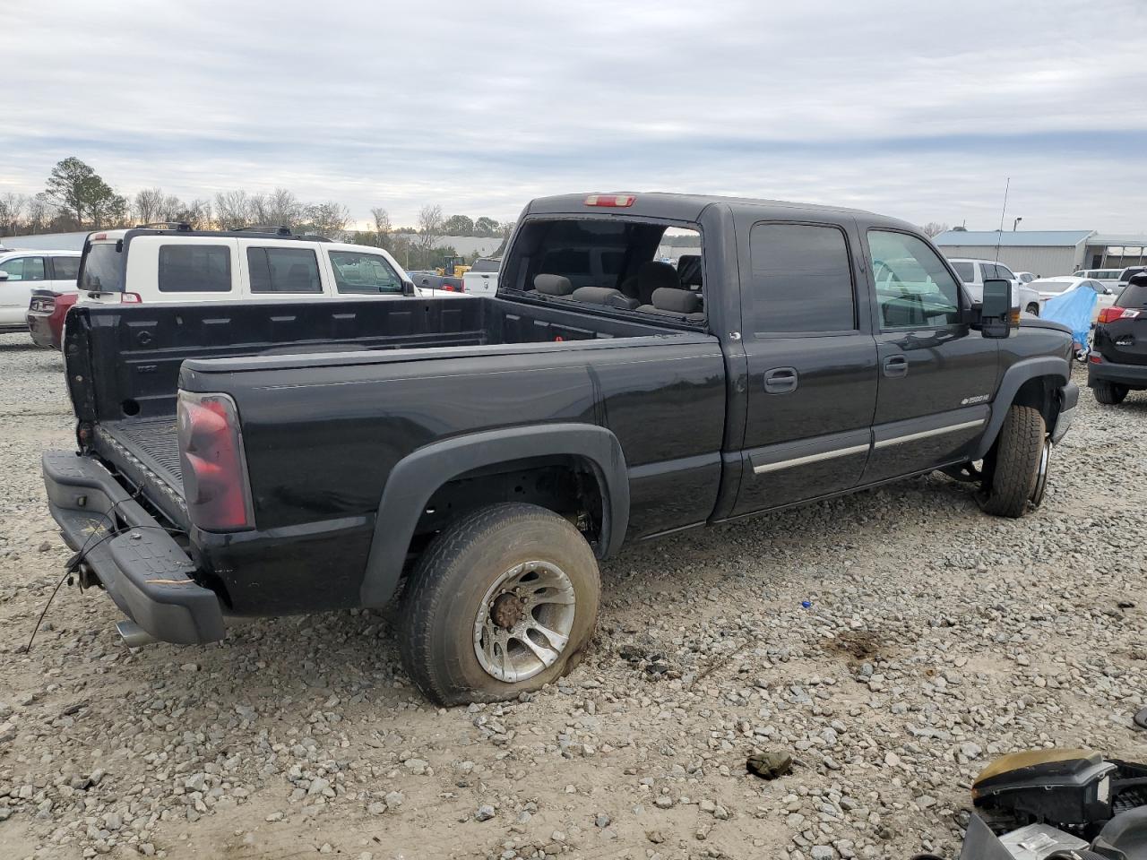 2007 Chevrolet Silverado - Image 3