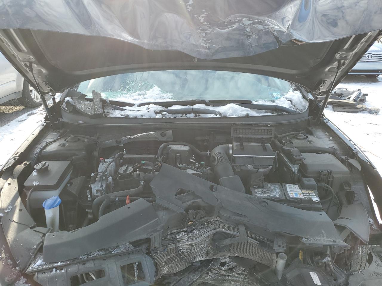 2018 Hyundai Sonata - Image 11