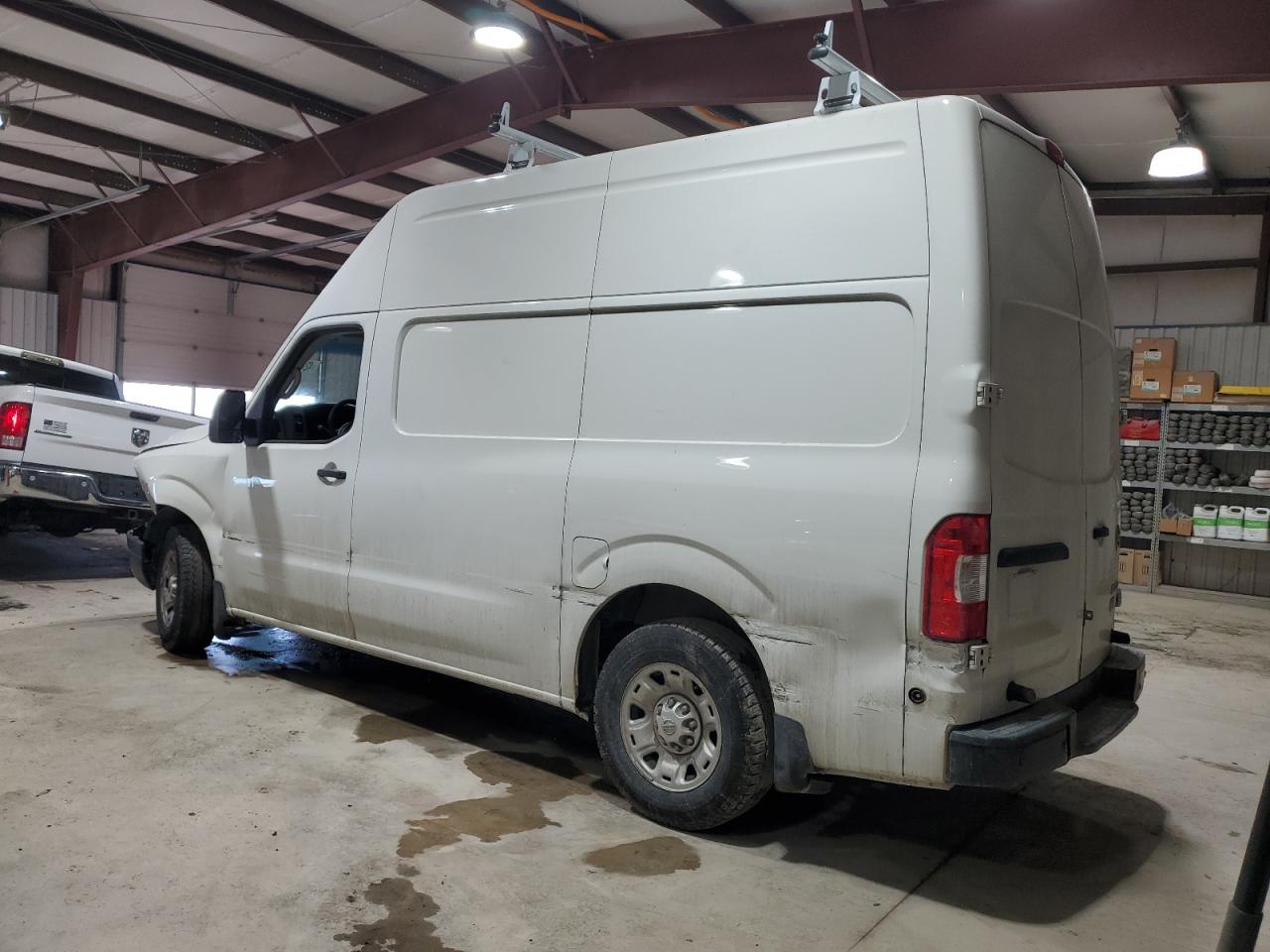 2014 Nissan NV - Image 2