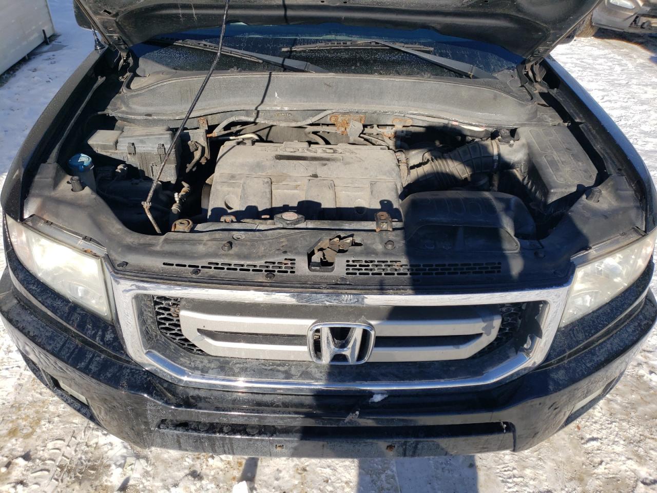 2011 Honda Ridgeline - Image 13