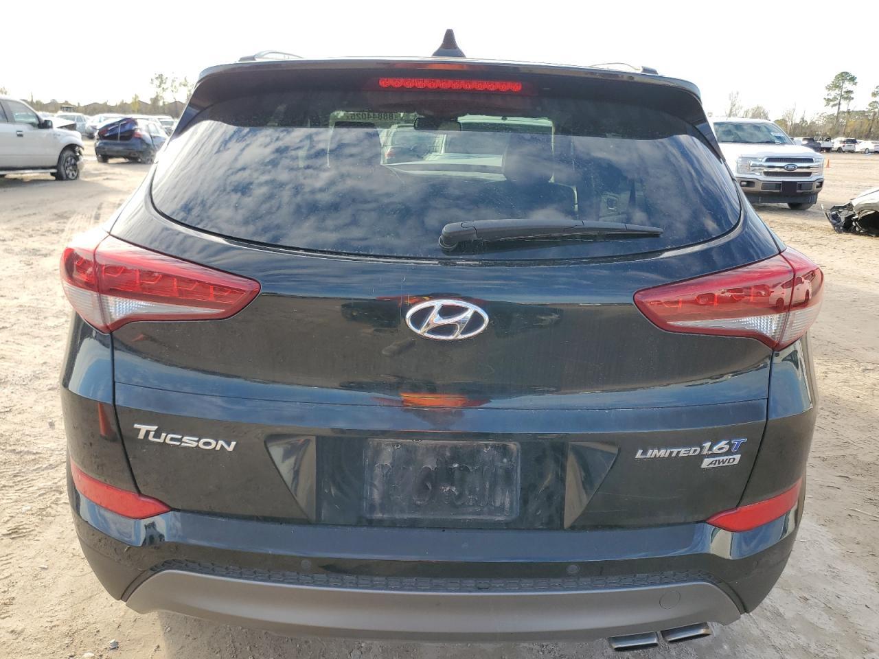 2016 Hyundai Tucson - Image 6