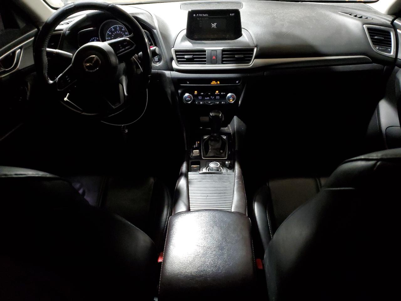 2017 Mazda 3 - Image 8