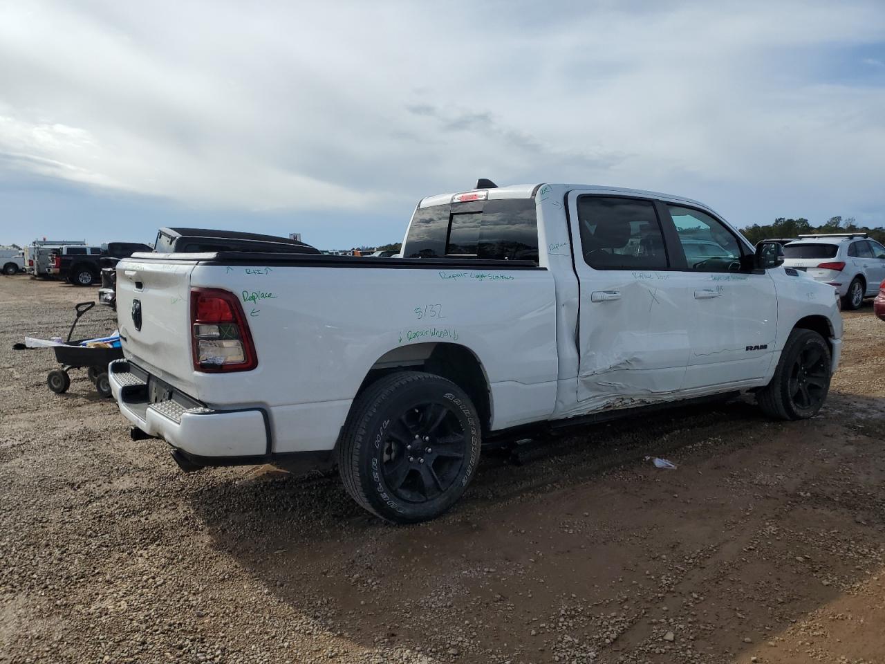 2022 RAM 1500 - Image 3
