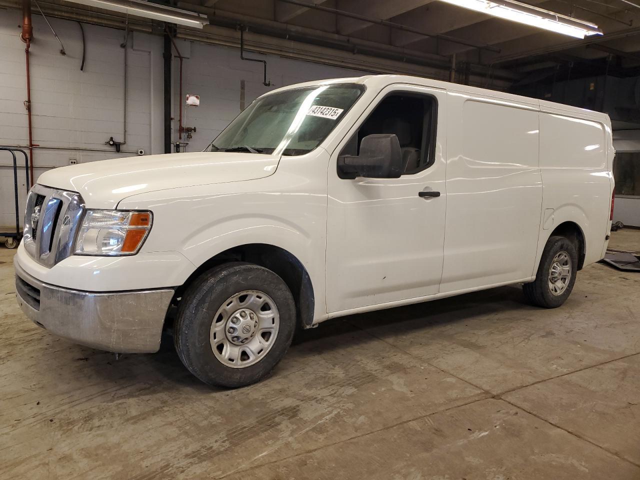 2013 Nissan NV - Image 1