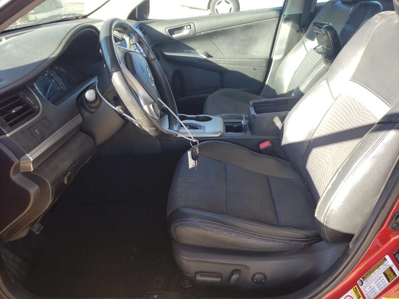 2012 Toyota Camry - Image 7