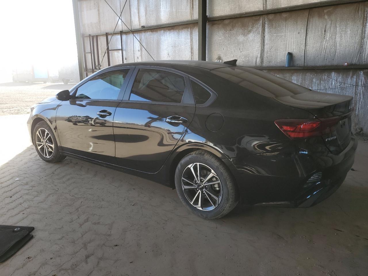 2024 Kia Forte - Image 2