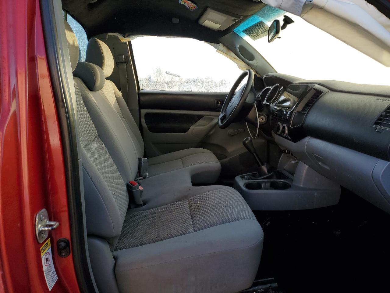 2010 Toyota Tacoma - Image 10