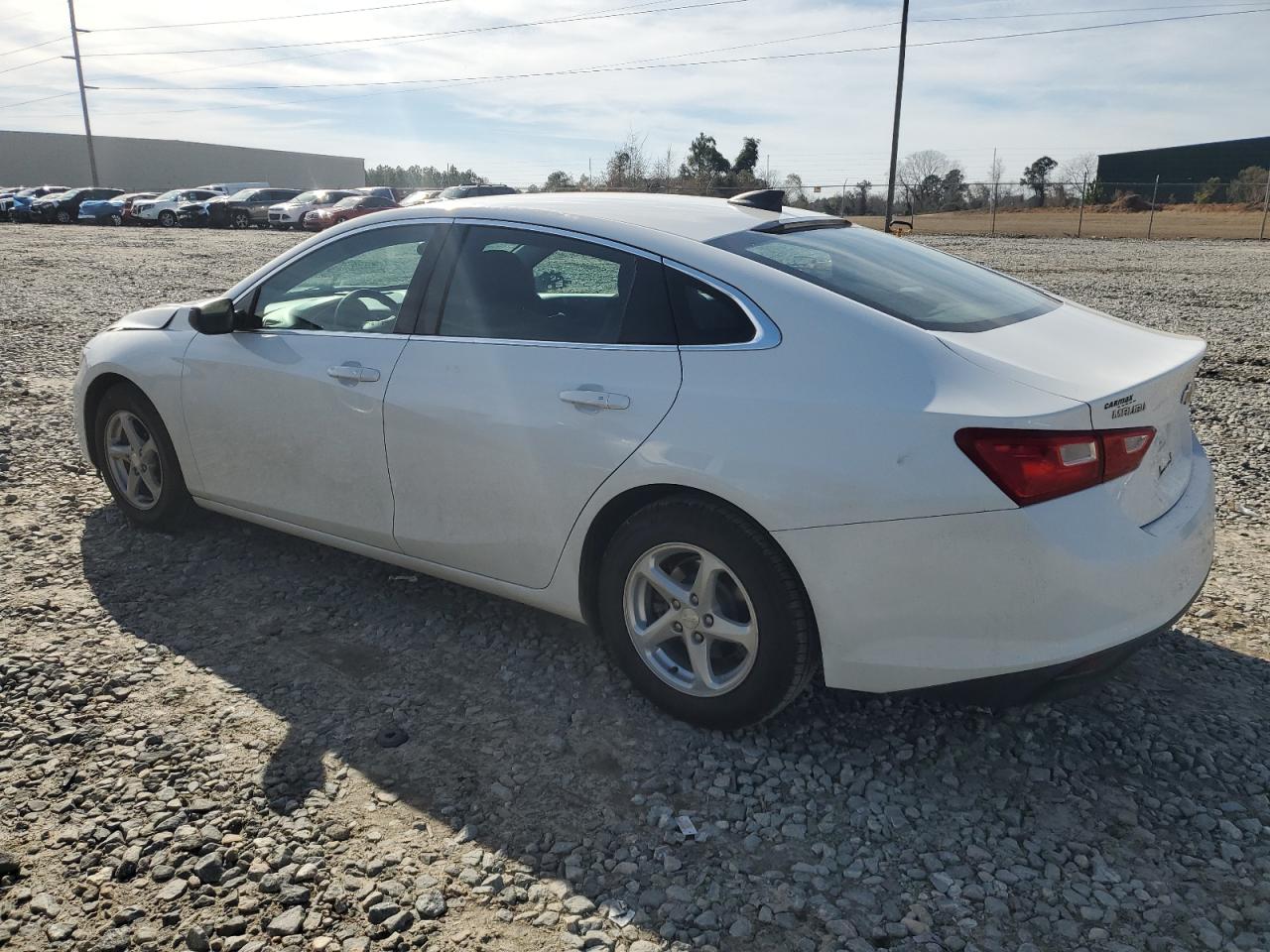 2018 Chevrolet Malibu - Image 2