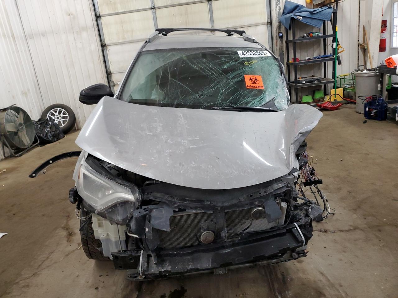 2016 Toyota RAV 4 - Image 5