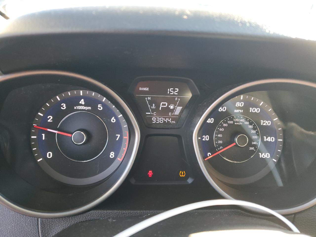 2016 Hyundai Elantra - Image 9