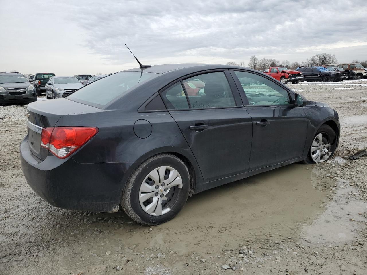 2013 Chevrolet Cruze - Image 3