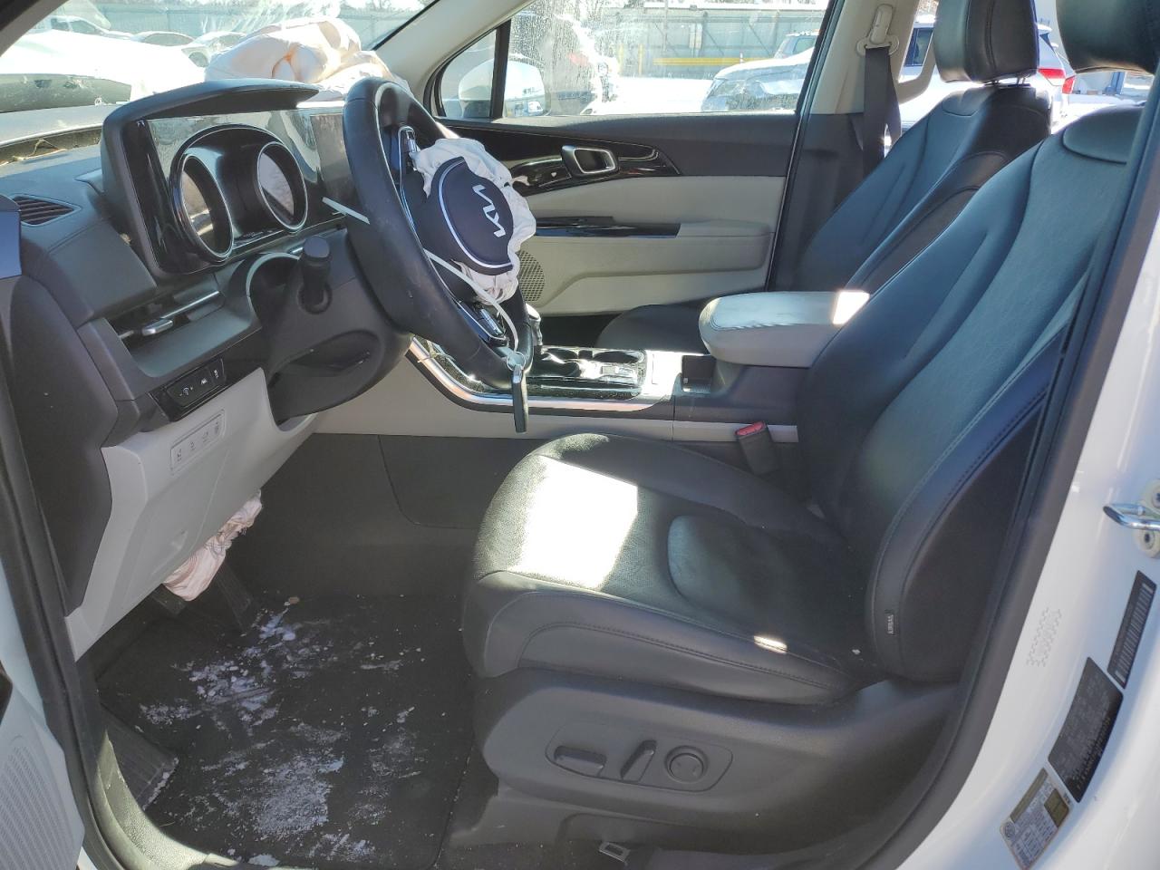 2023 Kia Carnival Ex VIN: KNDNC5H38P6300756 Lot: 87686065