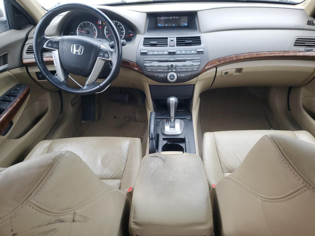 2010 Honda Accord - Image 8