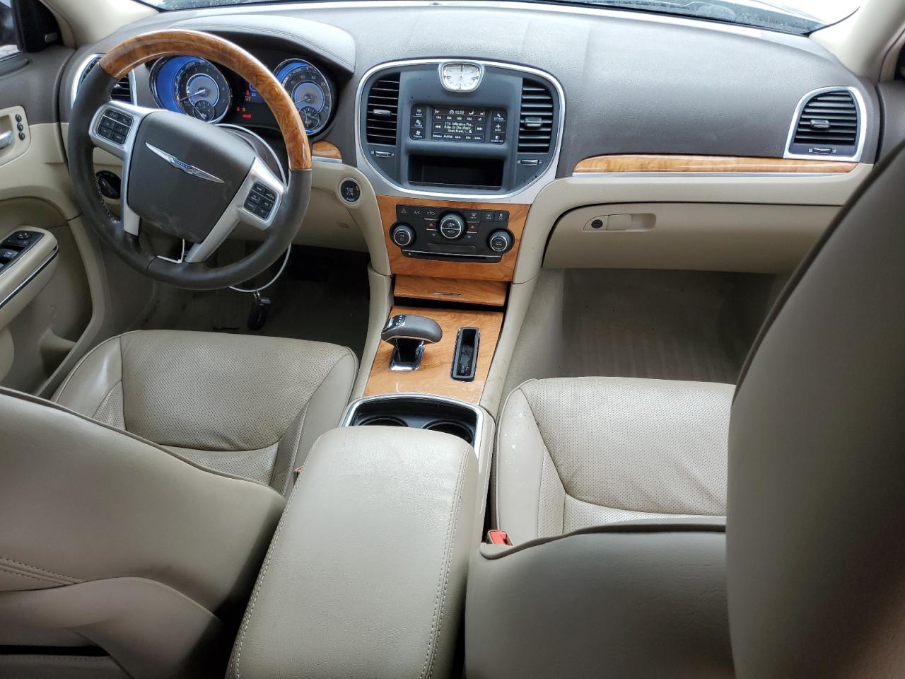 2012 Chrysler 300 - Image 8