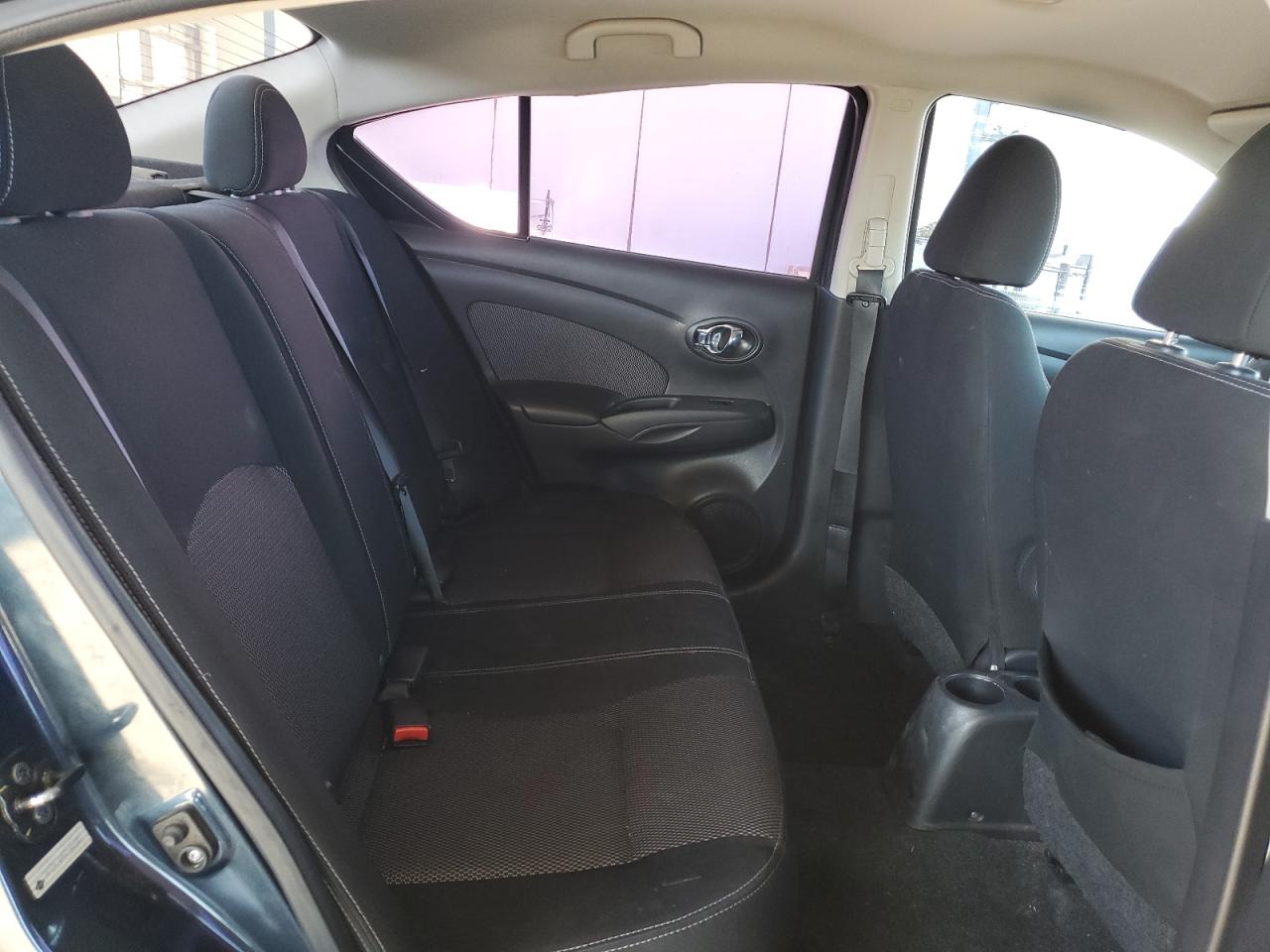 2015 Nissan Versa - Image 10