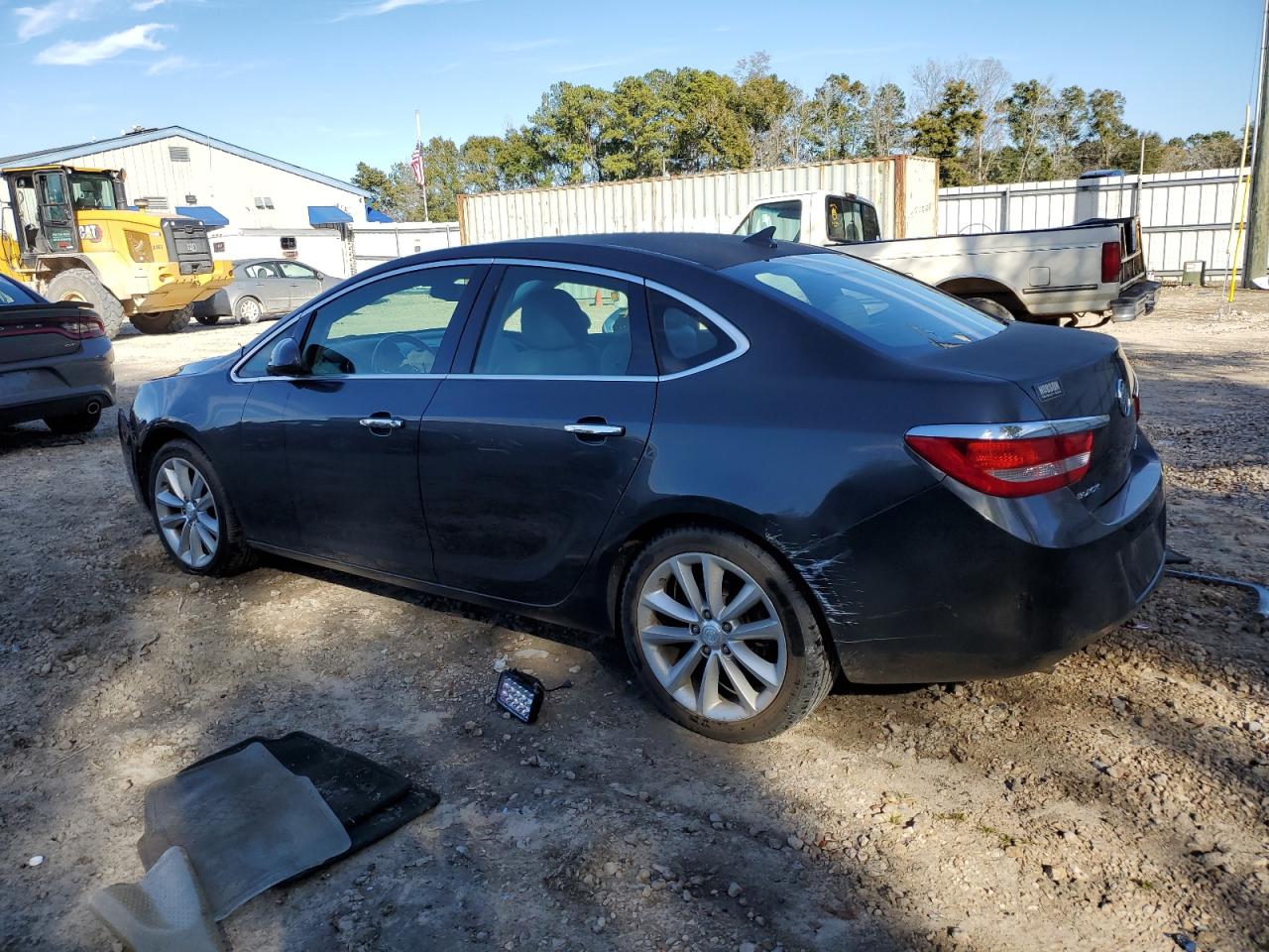 2014 Buick Verano - Image 2