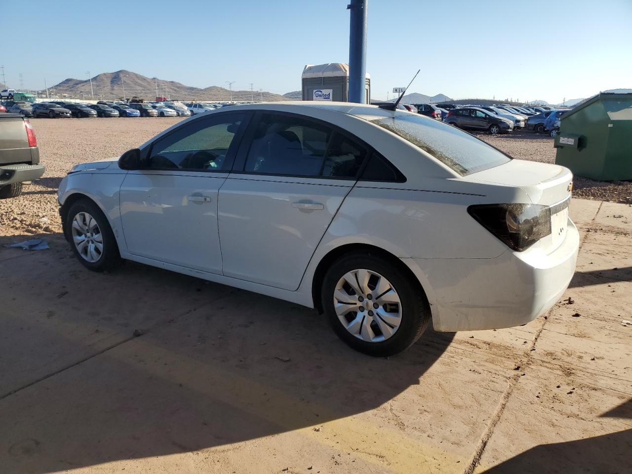 2014 Chevrolet Cruze - Image 2