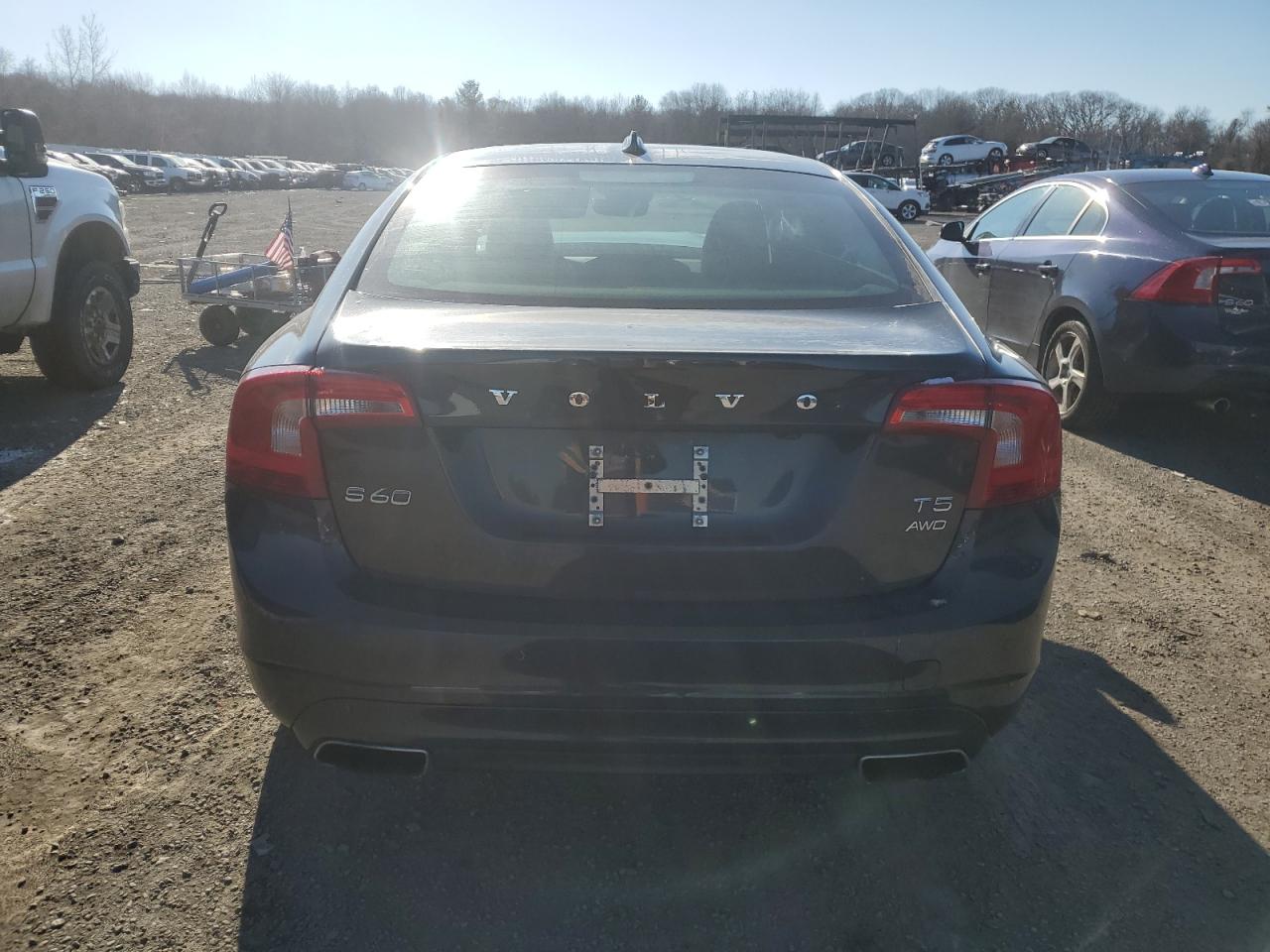 VIN YV1612TK0F2358156 2015 VOLVO S60 no.6