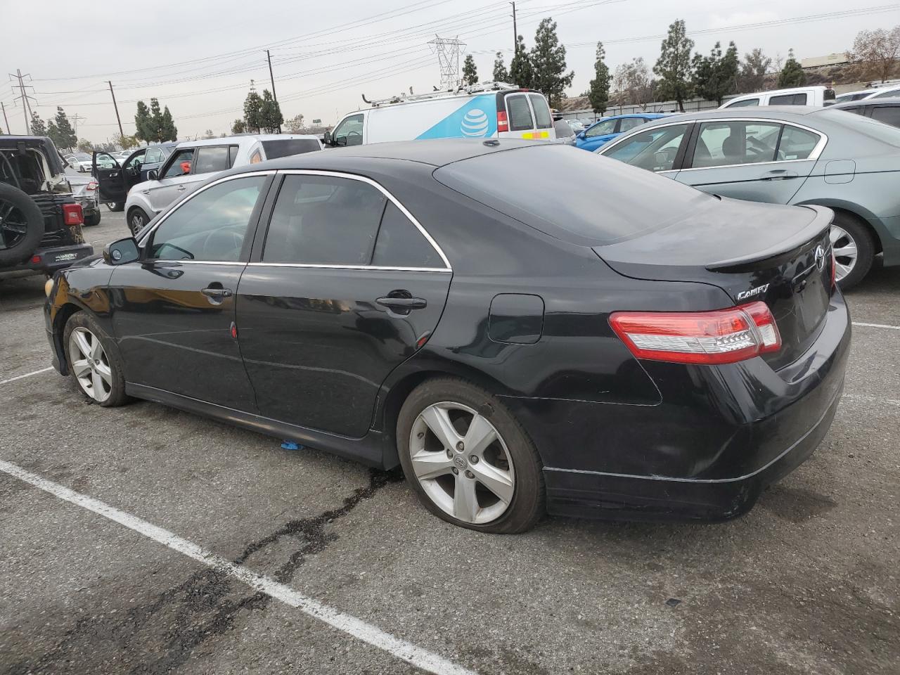 2011 Toyota Camry - Image 2