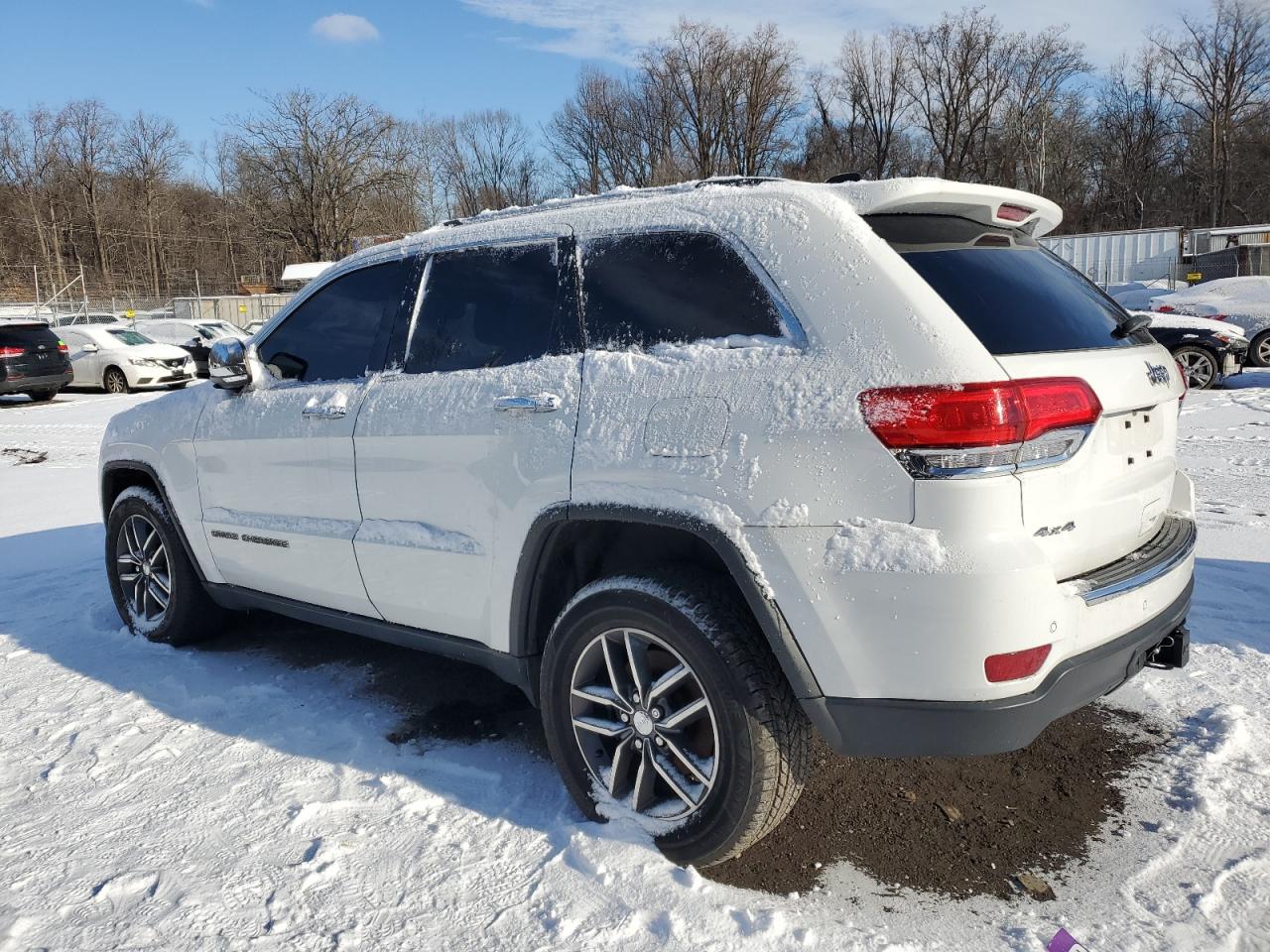 2017 Jeep Grand Cherokee - Image 2