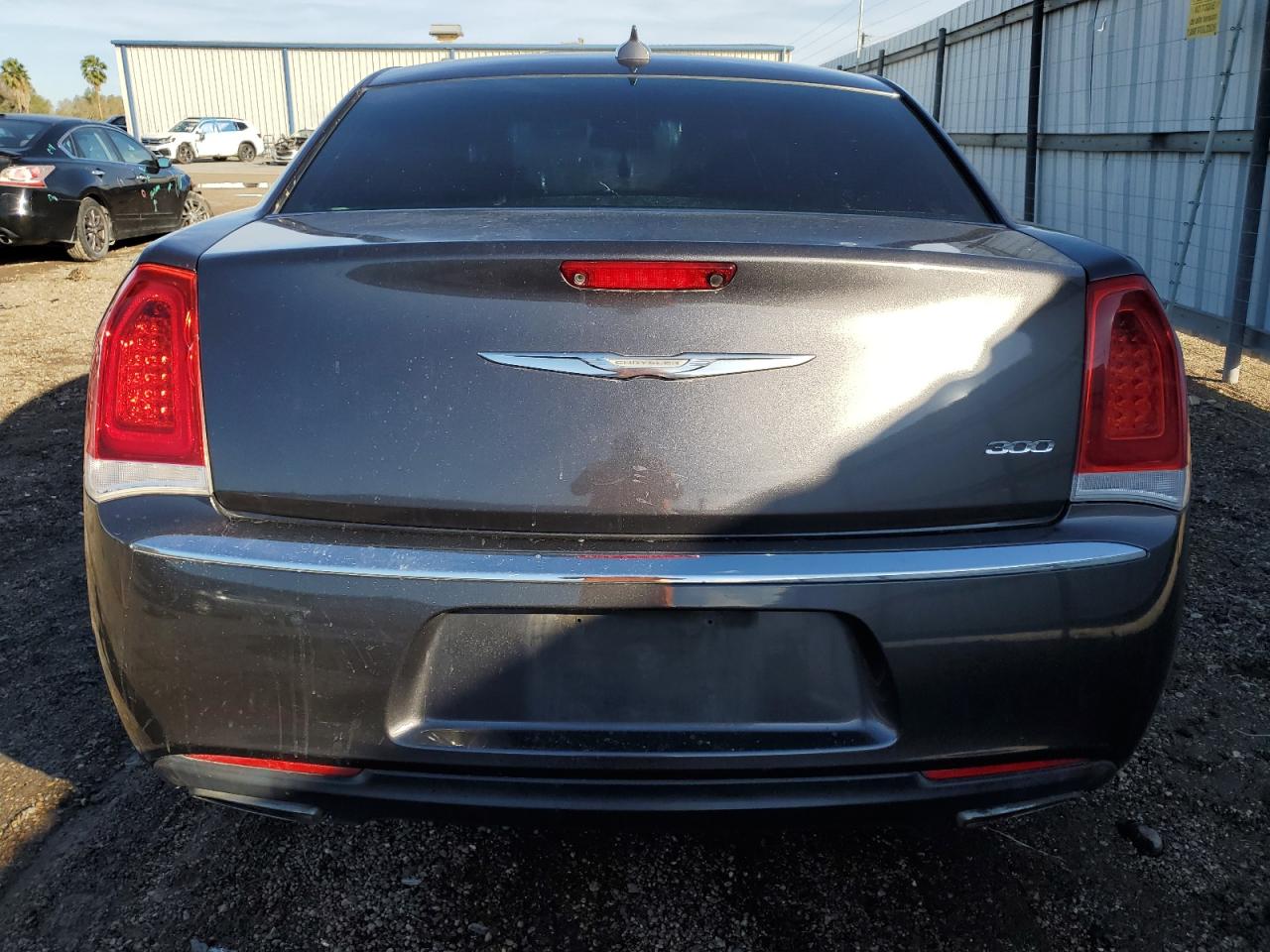 2016 Chrysler 300 - Image 6