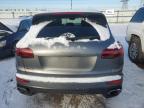 2016 Porsche Cayenne  продається в Elgin, IL - Front End