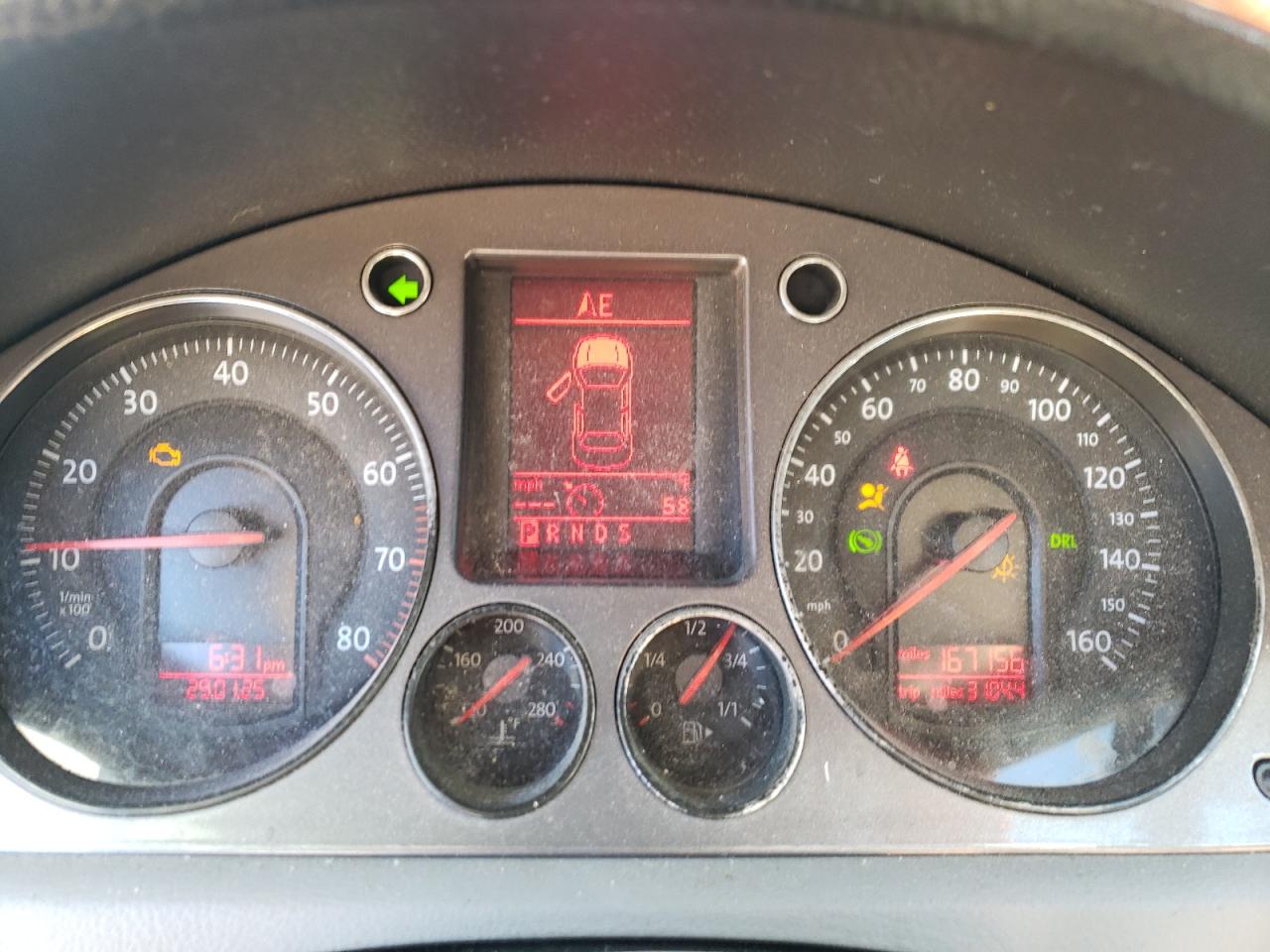 2008 Volkswagen Passat - Image 9