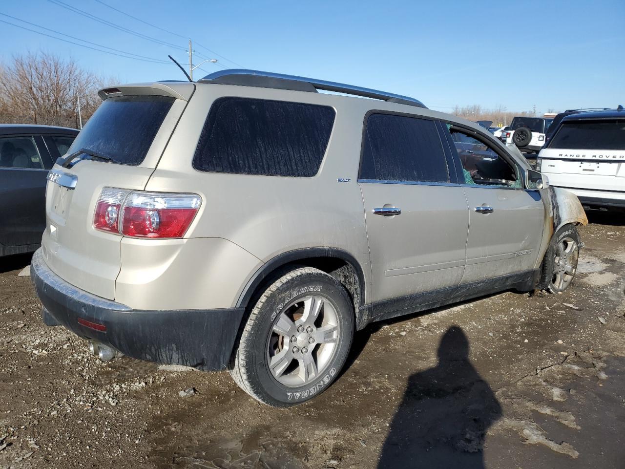 2008 GMC Acadia - Image 3