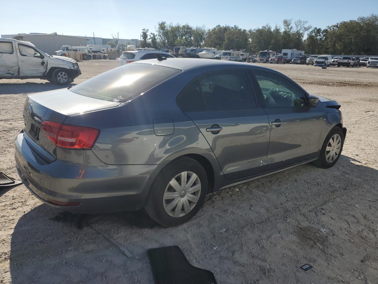 VIN 3VW2K7AJ8FM417050 2015 VOLKSWAGEN JETTA no.3