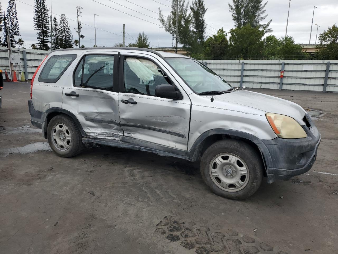 2005 Honda CR-V - Image 4