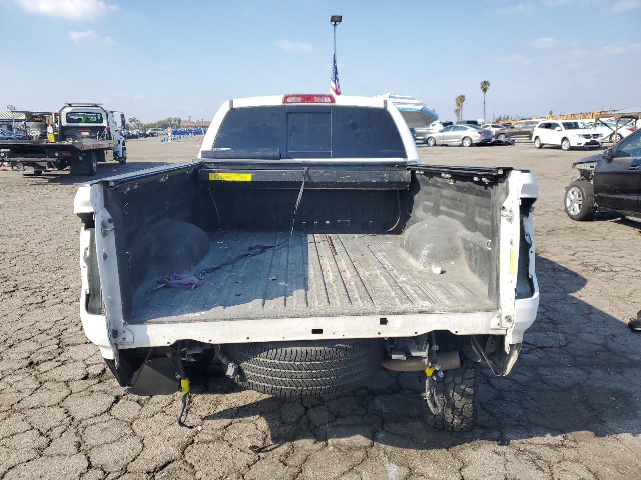 2017 Toyota Tundra - Image 6